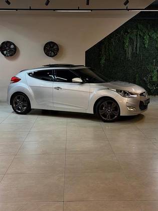 HYUNDAI VELOSTER 1.6 16V GASOLINA 3P AUTOMÁTICO HYUNDAI VELOSTER 1.6 16V GASOLINA 3P AUTOMÁTICO